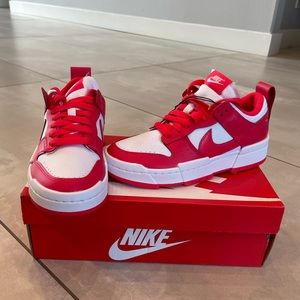 NIKE Dunk Low Sneakers